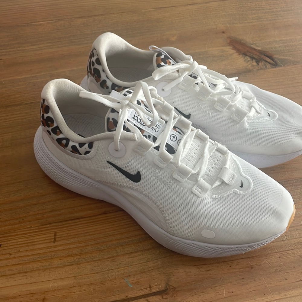 Nike React Escape Rn - image 1